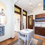 Via Faenza 63